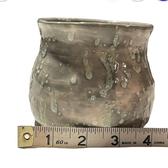 Handcrafted Pottery Vase - Picture 7 of 8